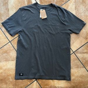 NWT Mens Vans Pocket Tshirt Large